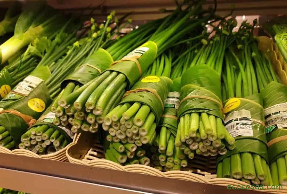 Supermercado Tailandés cambio el plástico por hojas de plátano 2
