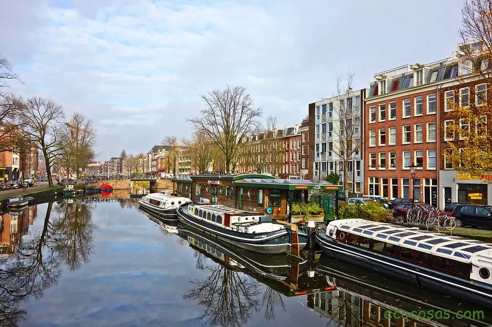 Amsterdam será la primera ciudad en aplicar la Economía del Donut 1 Amsterdam será la primera ciudad en aplicar la Economía del Donut 1