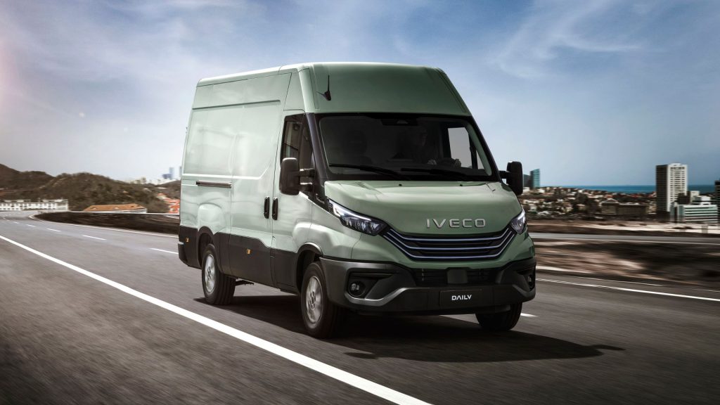 50 años de la furgoneta Iveco Daily: Evolución, eficiencia y compromiso ambiental 1 50 años de la furgoneta Iveco Daily: Evolución, eficiencia y compromiso ambiental 1