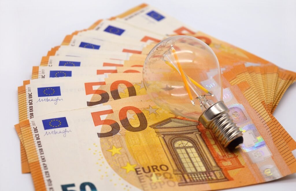 ¿Qué tarifa de luz elegir según tus hábitos de consumo? 1 ¿Qué tarifa de luz elegir según tus hábitos de consumo? 1